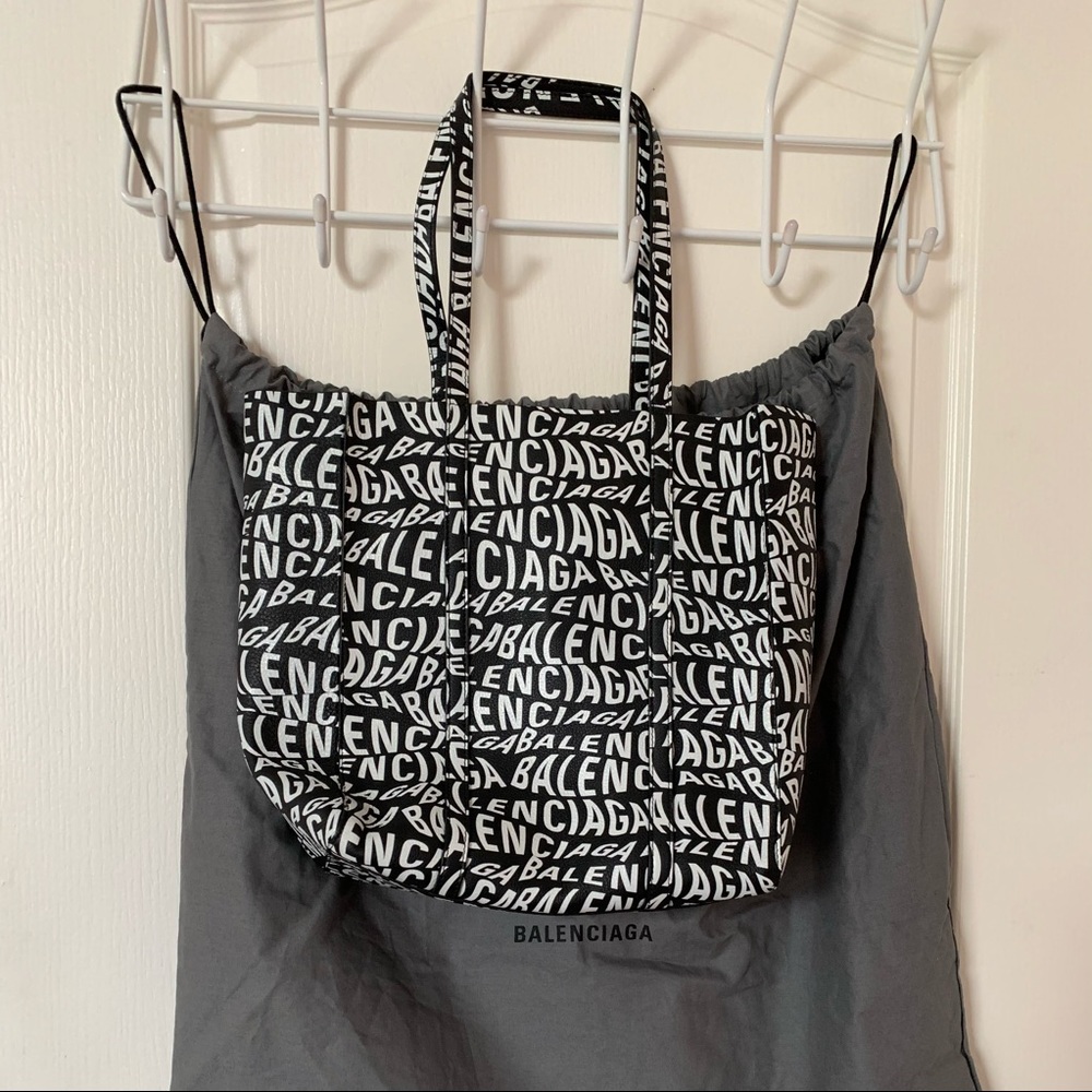 Balenciaga tote bag